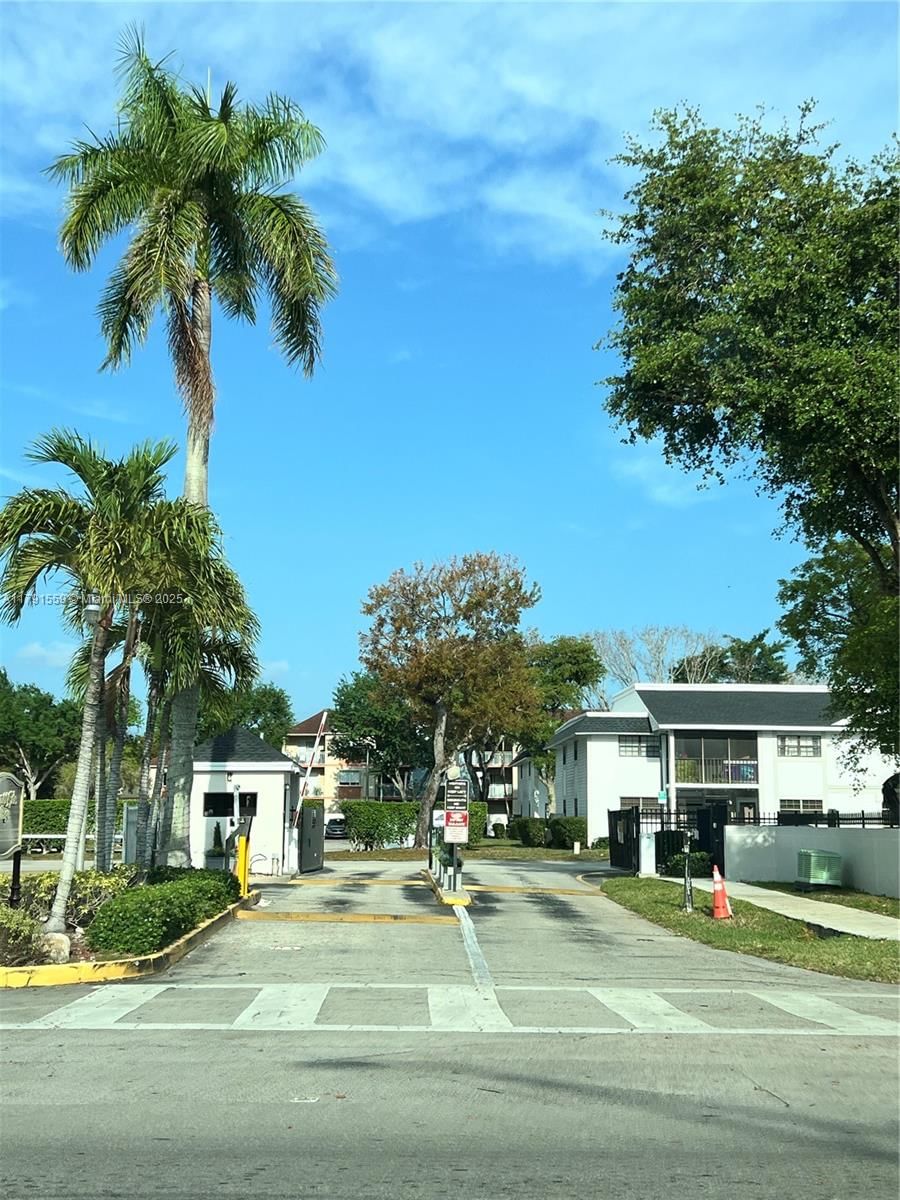 Real estate property located at 19055 62nd Ave #212, Miami-dade, Countryside Village Condo, Hialeah, FL