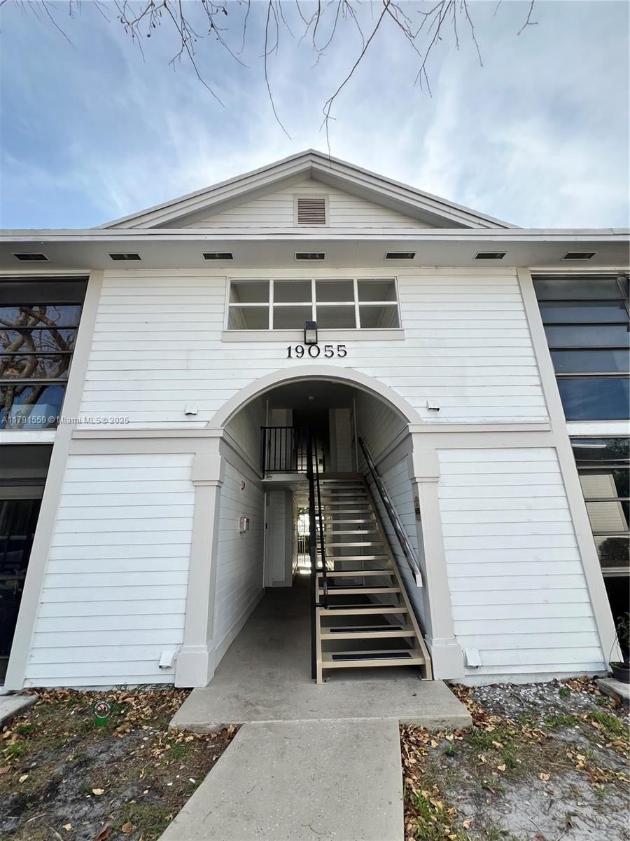 Real estate property located at 19055 62nd Ave #212, Miami-dade, Countryside Village Condo, Hialeah, FL