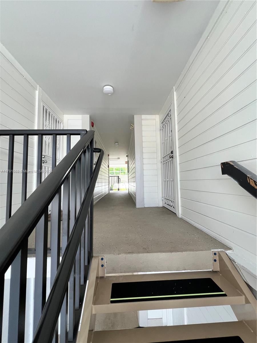 Real estate property located at 19055 62nd Ave #212, Miami-dade, Countryside Village Condo, Hialeah, FL