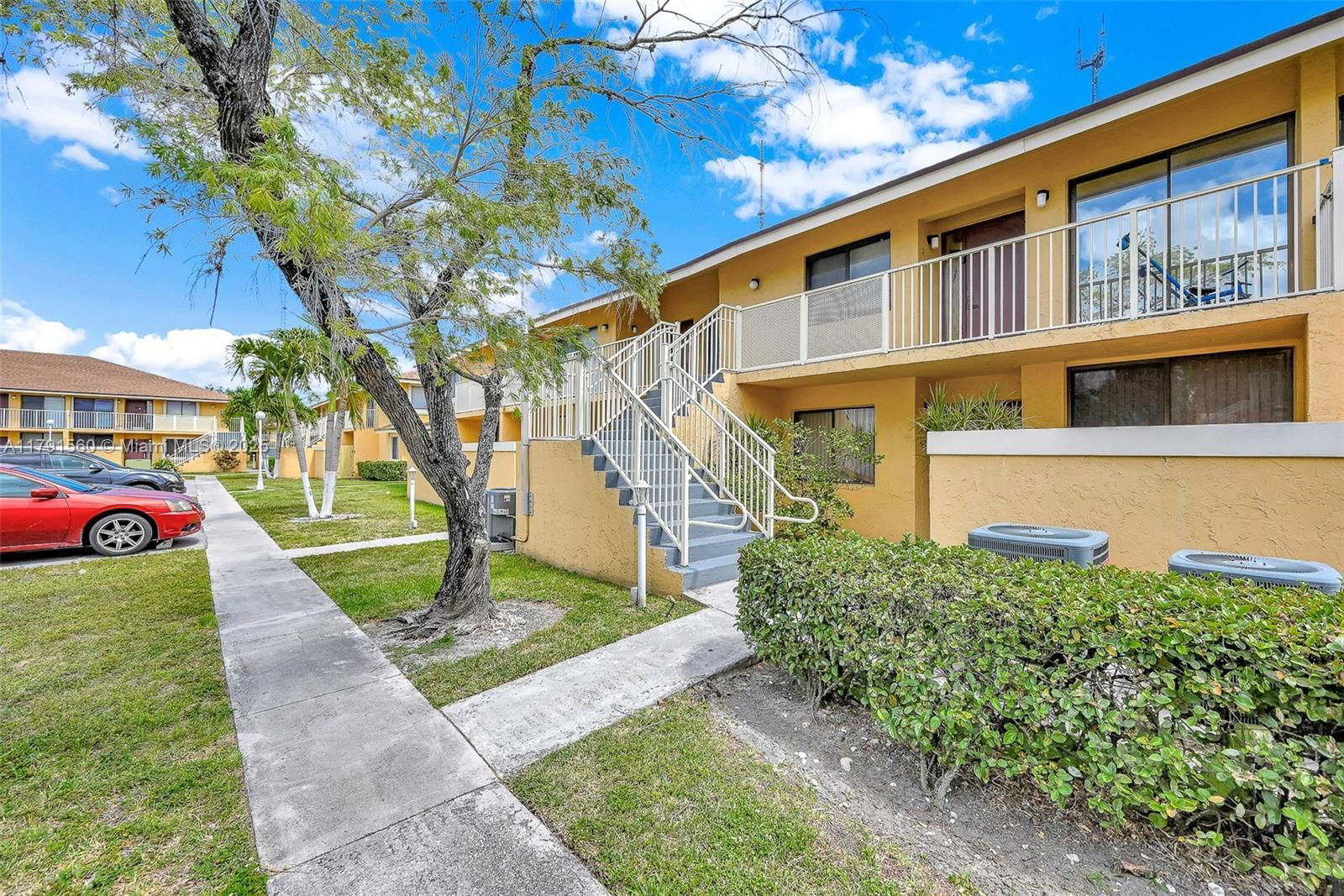 Real estate property located at 530 214th St #202-9, Miami-dade, Misty Lake Condo, Miami Gardens, FL