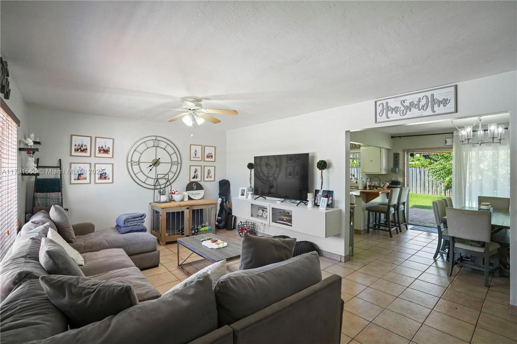 Real estate property located at 12023 105th Ln, Miami-dade, Devon-aire Estates Sec 4, Miami, FL