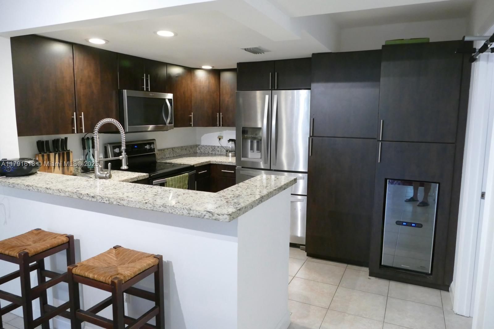 Real estate property located at 3003 183rd Ln, Miami-dade, Admirals Port Townhomes C, Aventura, FL