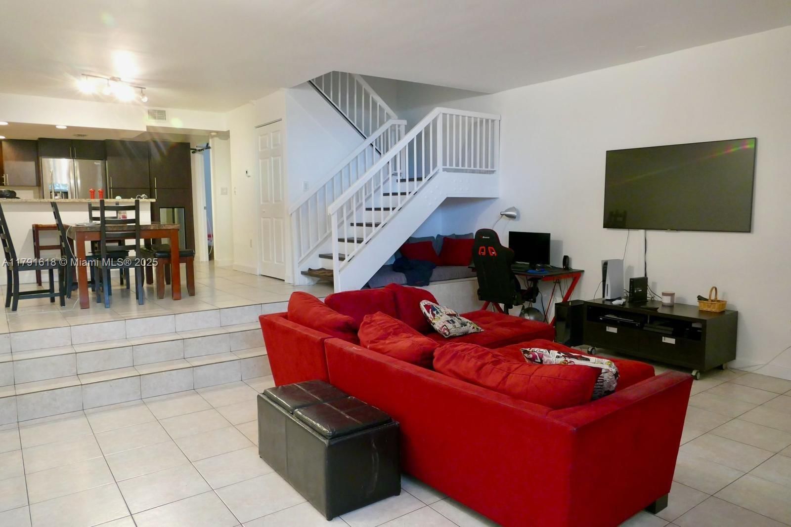 Real estate property located at 3003 183rd Ln, Miami-dade, Admirals Port Townhomes C, Aventura, FL