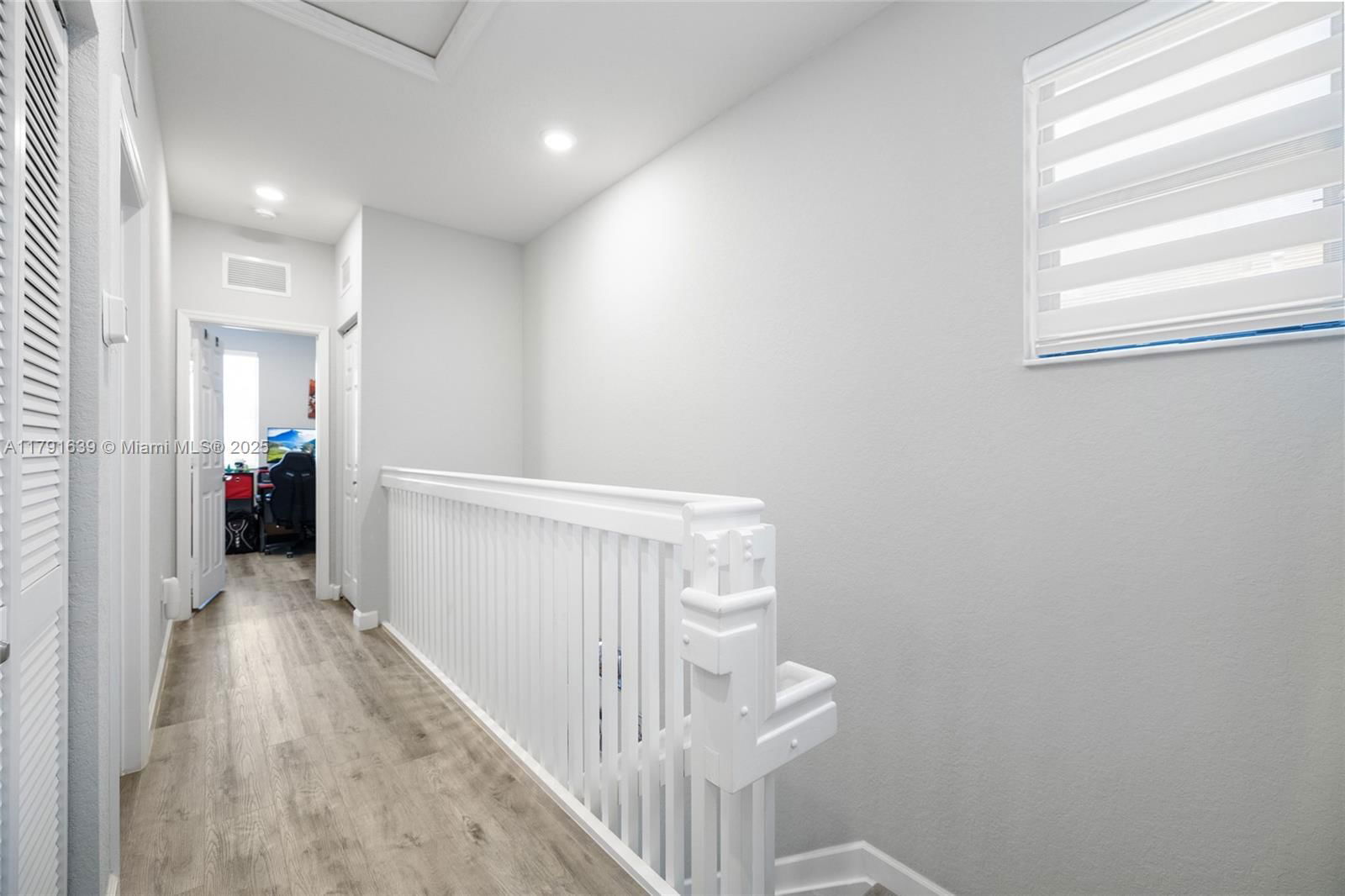 Real estate property located at 3289 106th Ter, Miami-dade, Aquabella Section Two, Hialeah, FL