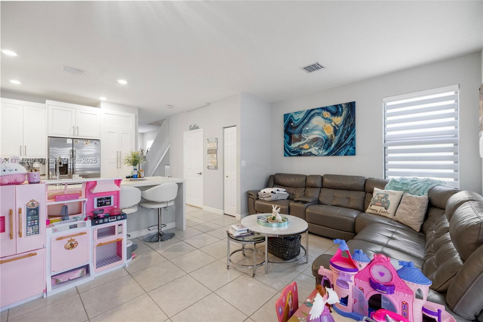 Real estate property located at 3289 106th Ter, Miami-dade, Aquabella Section Two, Hialeah, FL