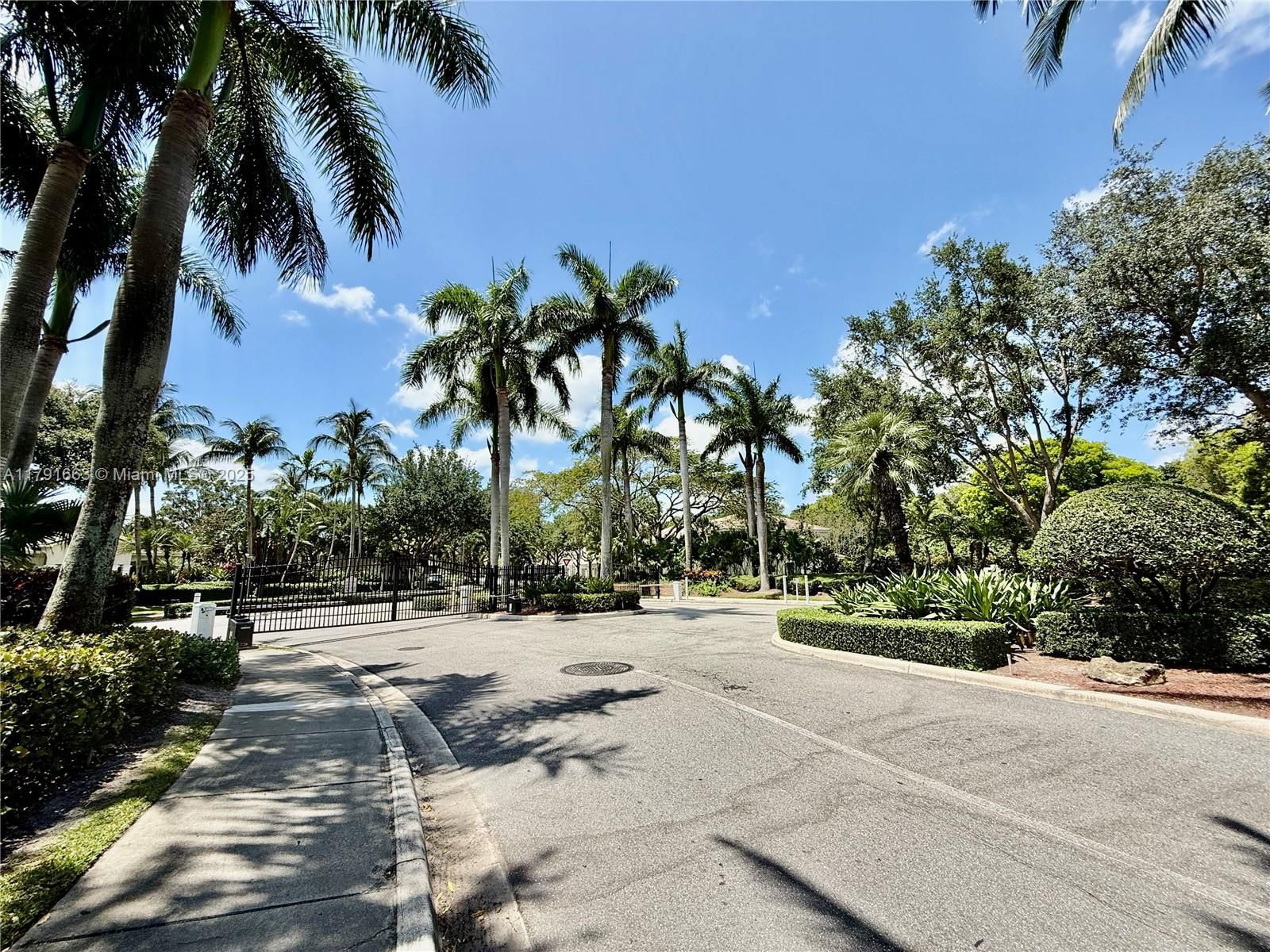 Real estate property located at 4855 Palmbrooke Cir, Palm Beach, Palmbrooke Townhomes, West Palm Beach, FL