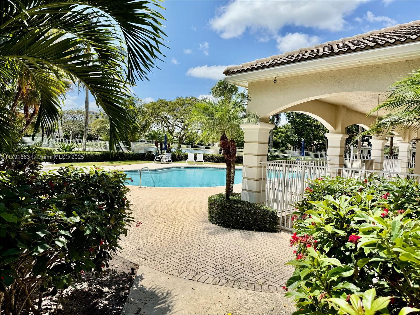 Real estate property located at 4855 Palmbrooke Cir, Palm Beach, Palmbrooke Townhomes, West Palm Beach, FL