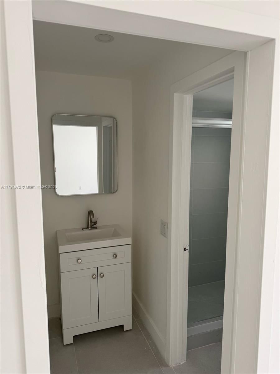 Real estate property located at 2939 Indian Creek Dr #307, Miami-dade, Beach Plaza South, Miami Beach, FL