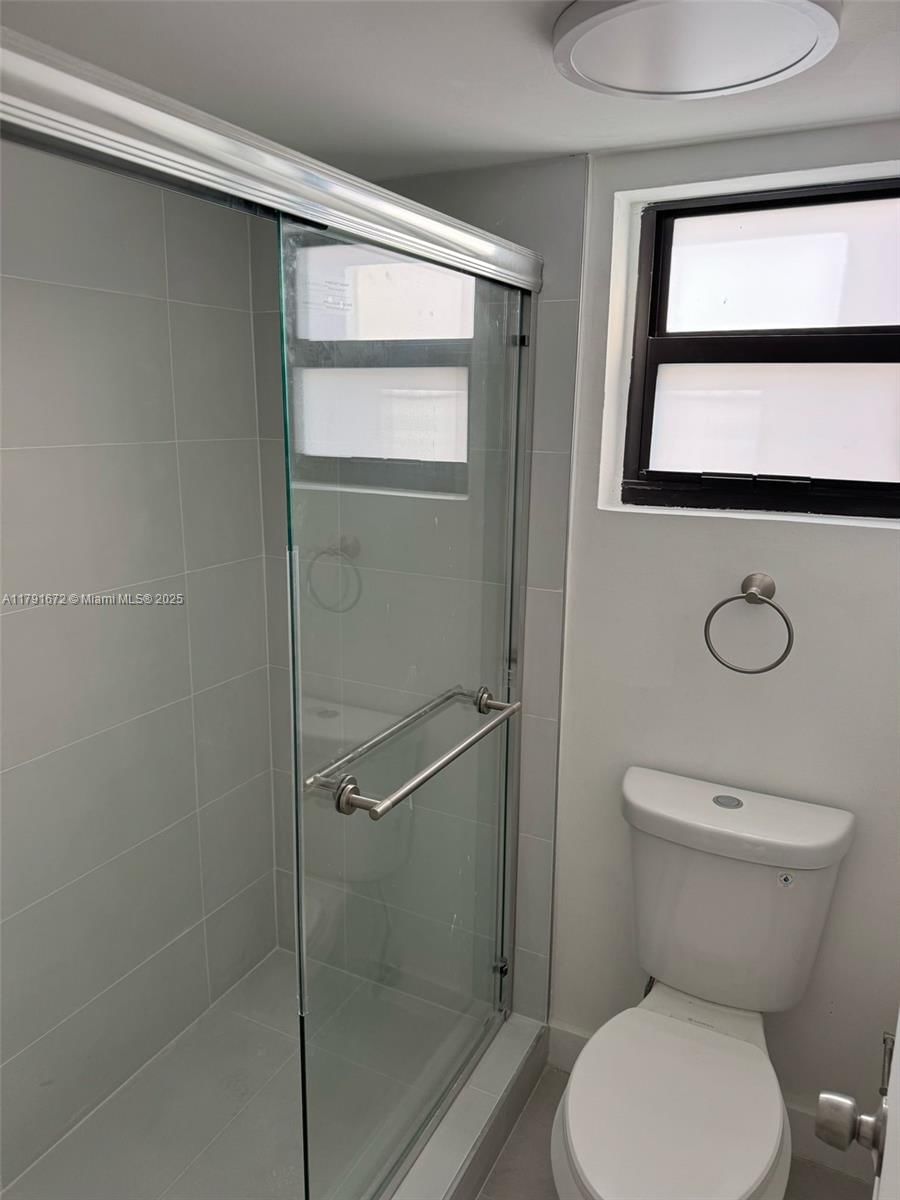 Real estate property located at 2939 Indian Creek Dr #307, Miami-dade, Beach Plaza South, Miami Beach, FL