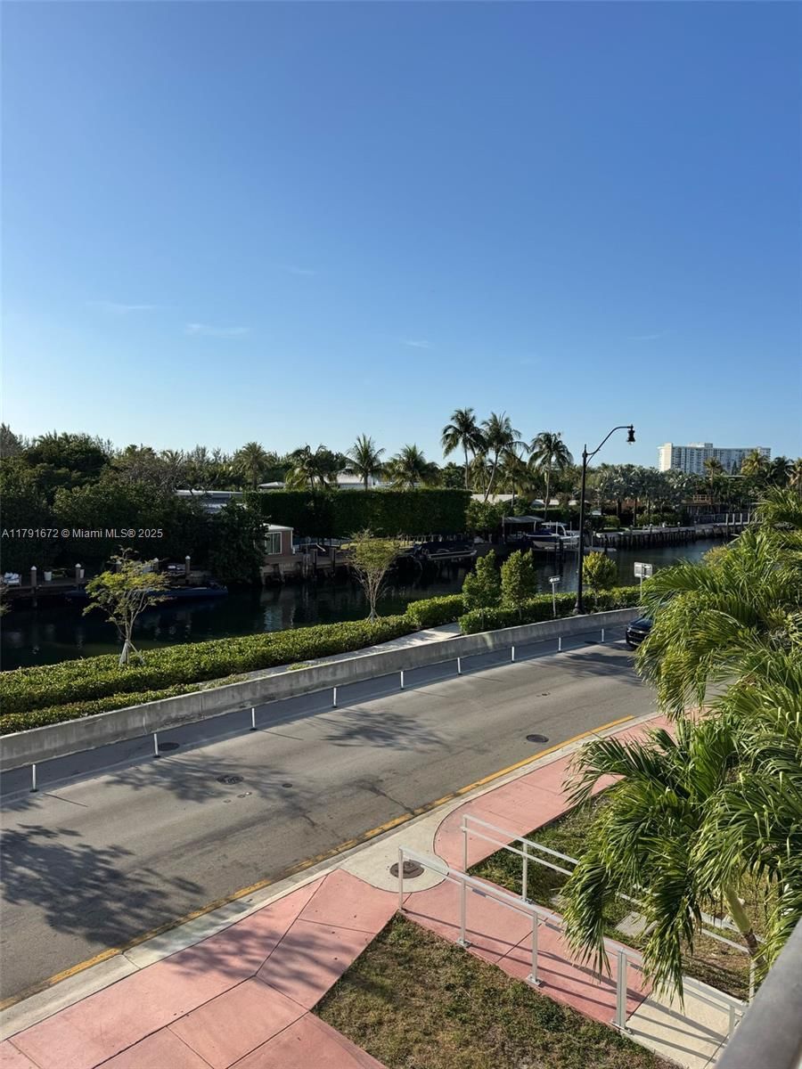 Real estate property located at 2939 Indian Creek Dr #307, Miami-dade, Beach Plaza South, Miami Beach, FL