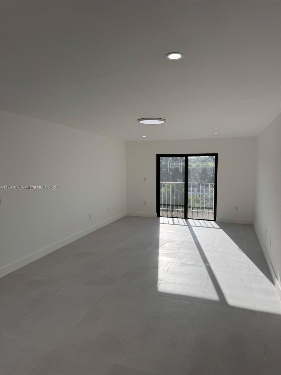 Real estate property located at 2939 Indian Creek Dr #307, Miami-dade, Beach Plaza South, Miami Beach, FL