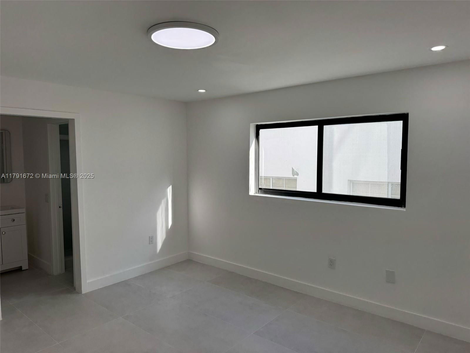 Real estate property located at 2939 Indian Creek Dr #307, Miami-dade, Beach Plaza South, Miami Beach, FL