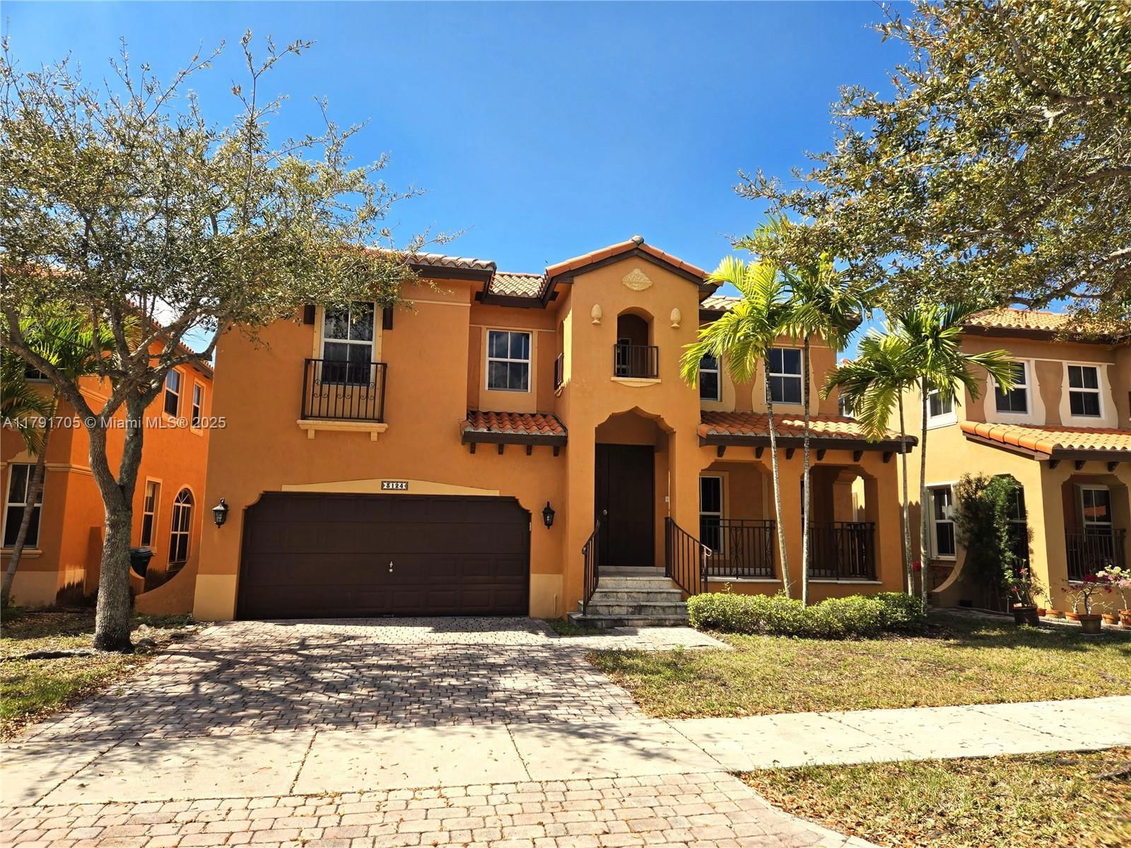 Real estate property located at 3124 154th Pl, Miami-dade, Egret Lakes Estates Sec 7, Miami, FL
