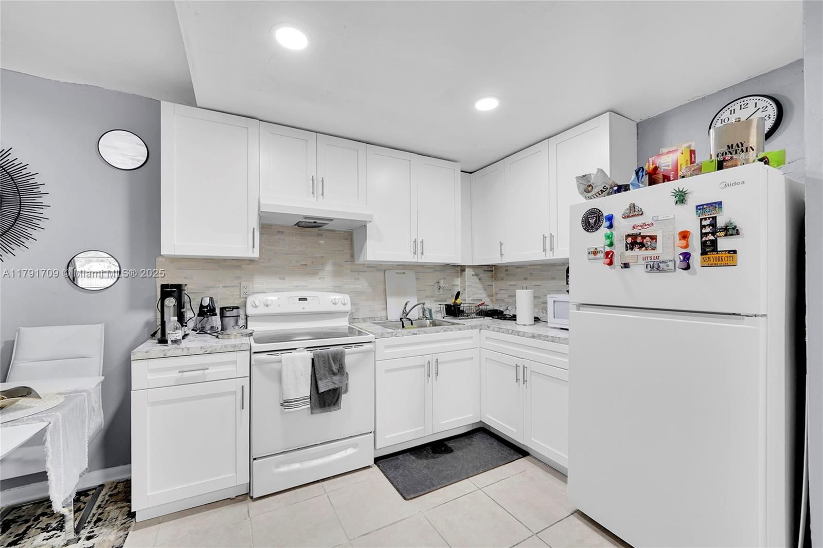 Real estate property located at 1851 168th St A8, Miami-dade, The Palms 51 Condo, North Miami Beach, FL