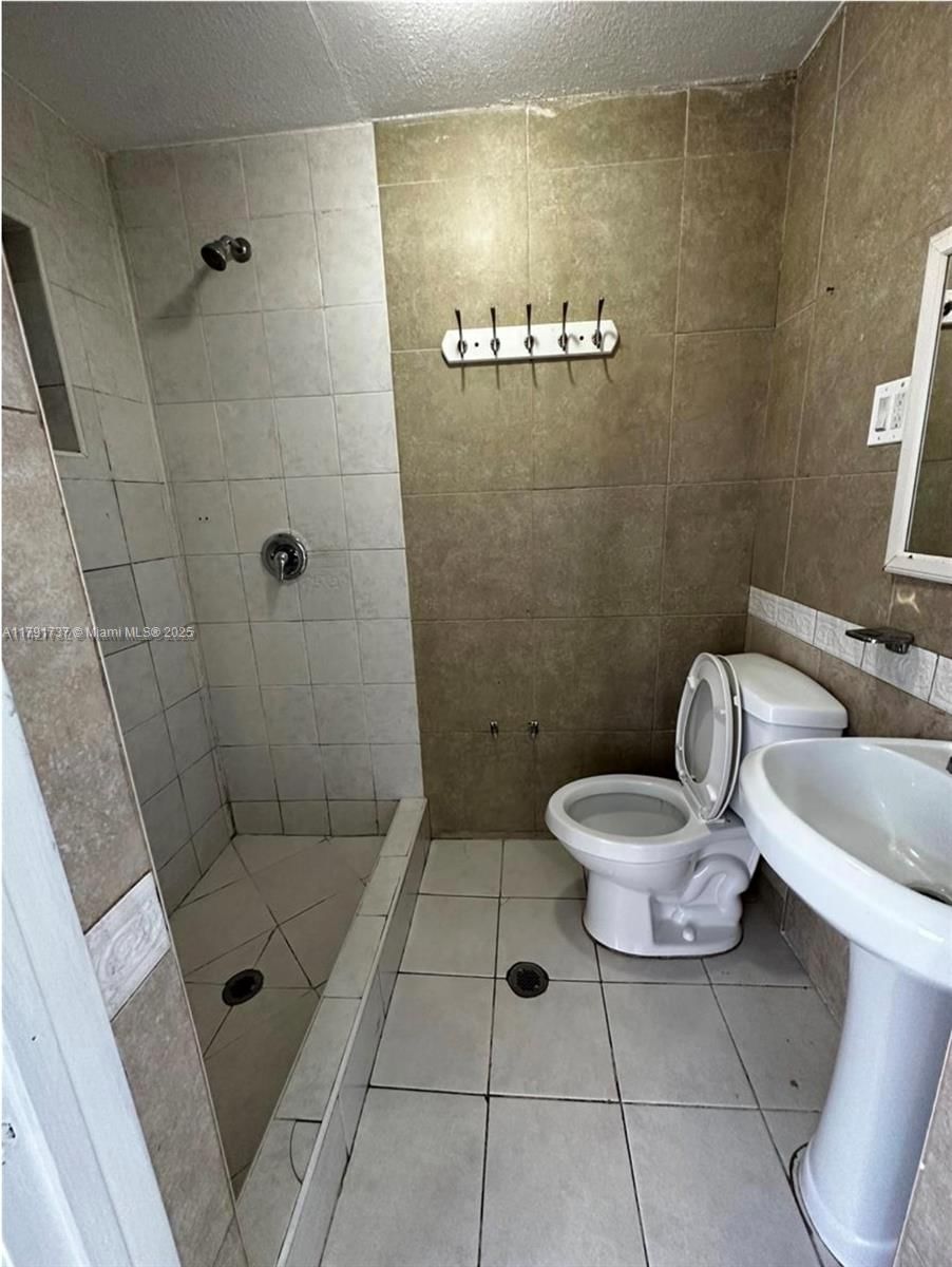 Real estate property located at 1064 103rd St, Miami-dade, 2nd, Miami, FL