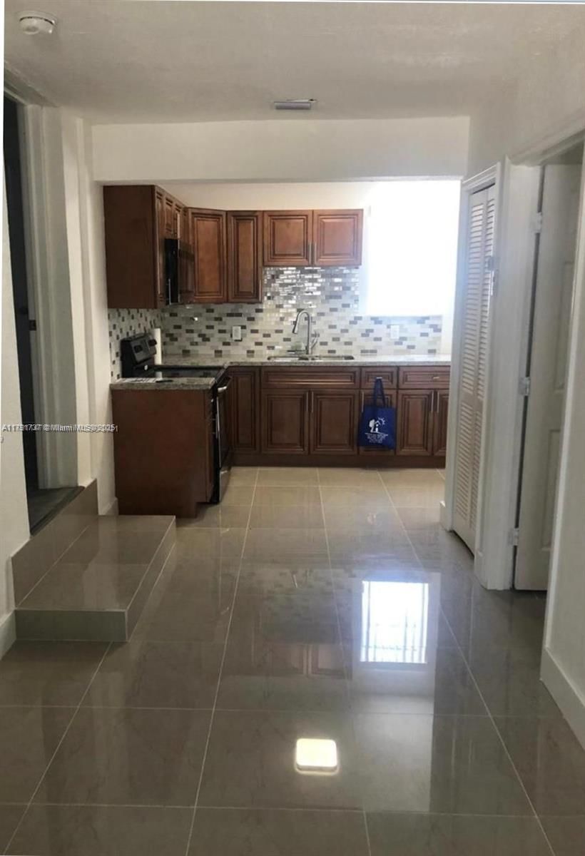 Real estate property located at 1064 103rd St, Miami-dade, 2nd, Miami, FL