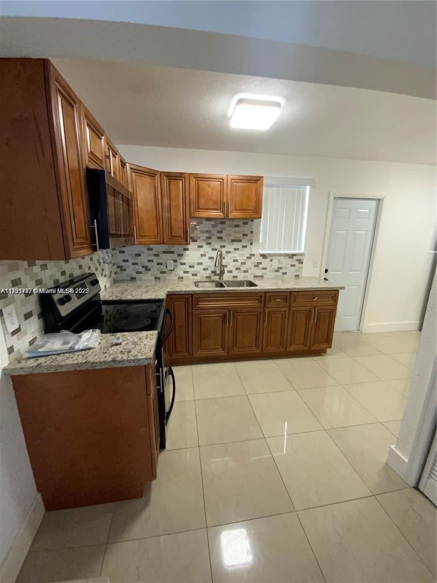 Real estate property located at 1064 103rd St, Miami-dade, 2nd, Miami, FL
