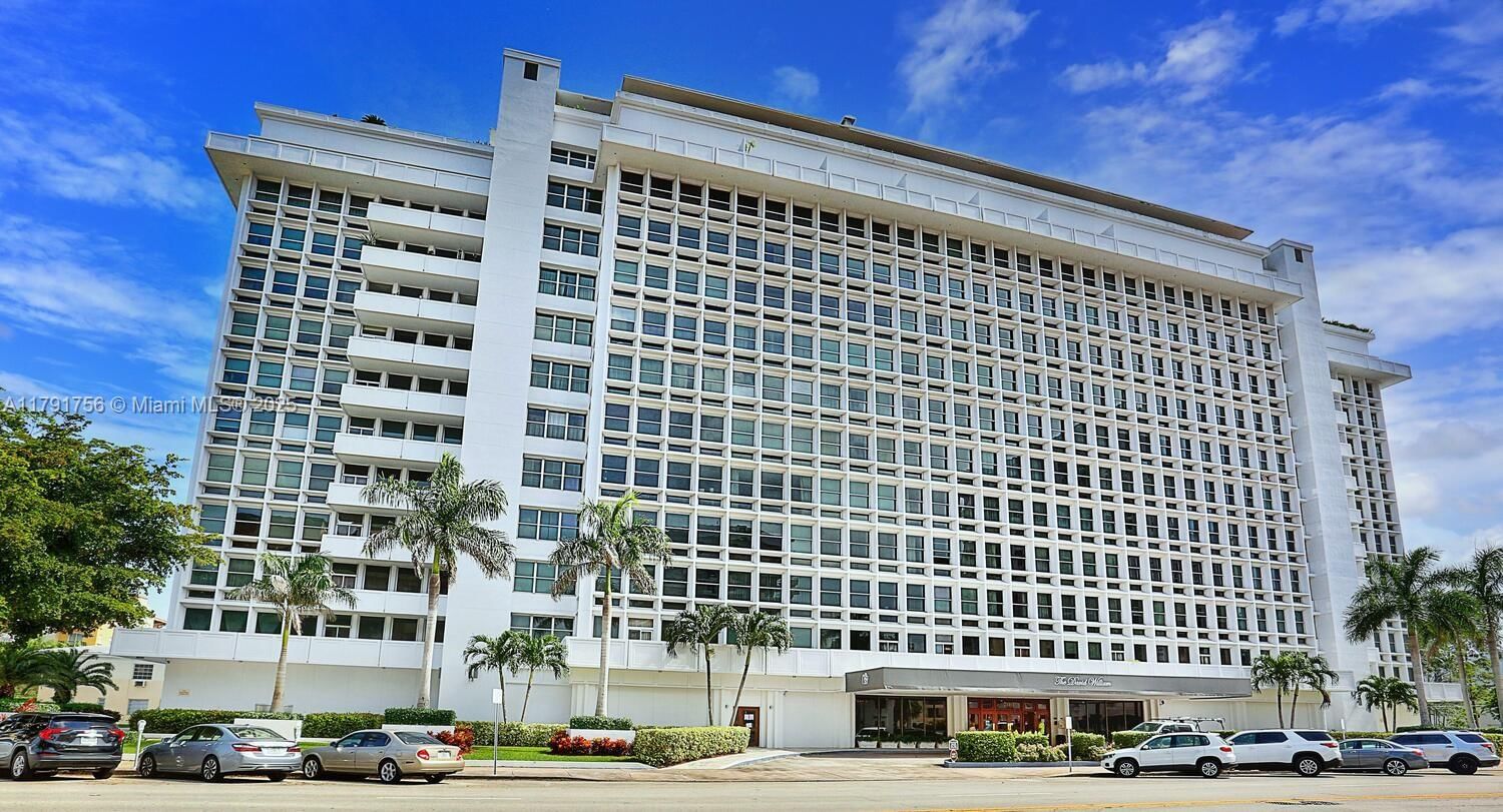 Real estate property located at 700 Biltmore Way #212, Miami-dade, David William Hotel Condo, Coral Gables, FL