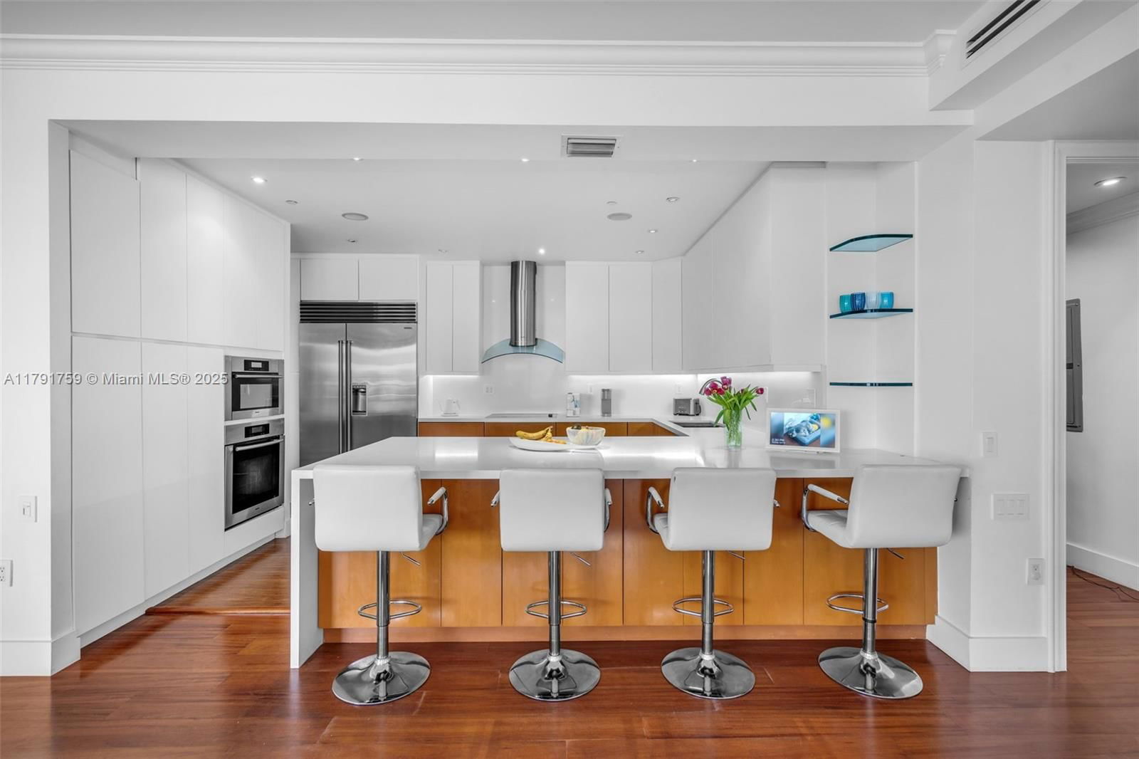 Real estate property located at 251 Crandon Blvd #624, Miami-dade, Key Colony No 2 Condo, Key Biscayne, FL