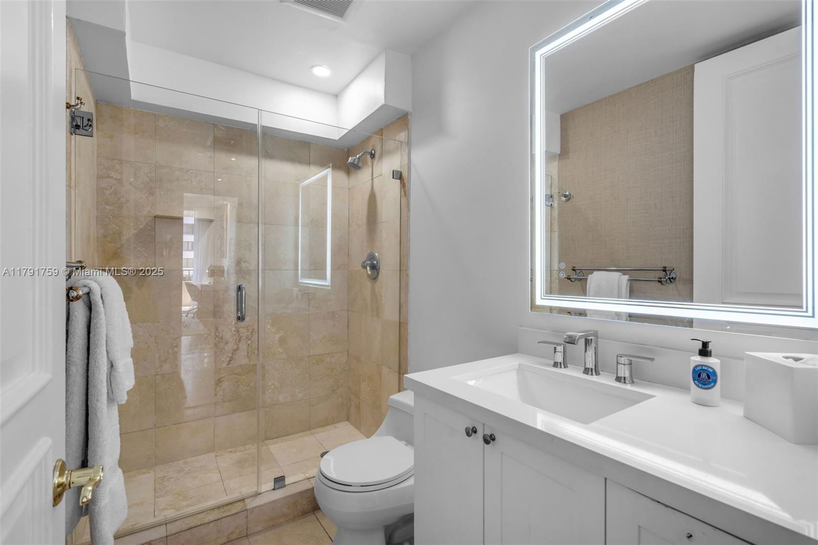 Real estate property located at 251 Crandon Blvd #624, Miami-dade, Key Colony No 2 Condo, Key Biscayne, FL