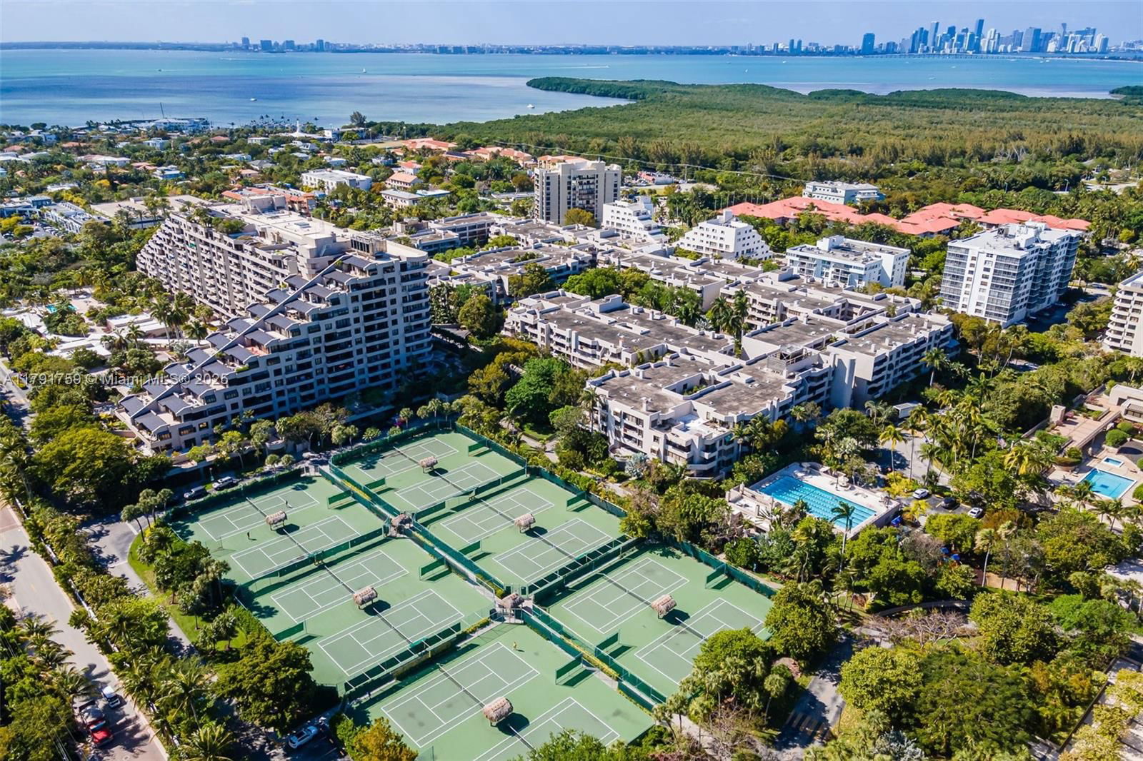Real estate property located at 251 Crandon Blvd #624, Miami-dade, Key Colony No 2 Condo, Key Biscayne, FL