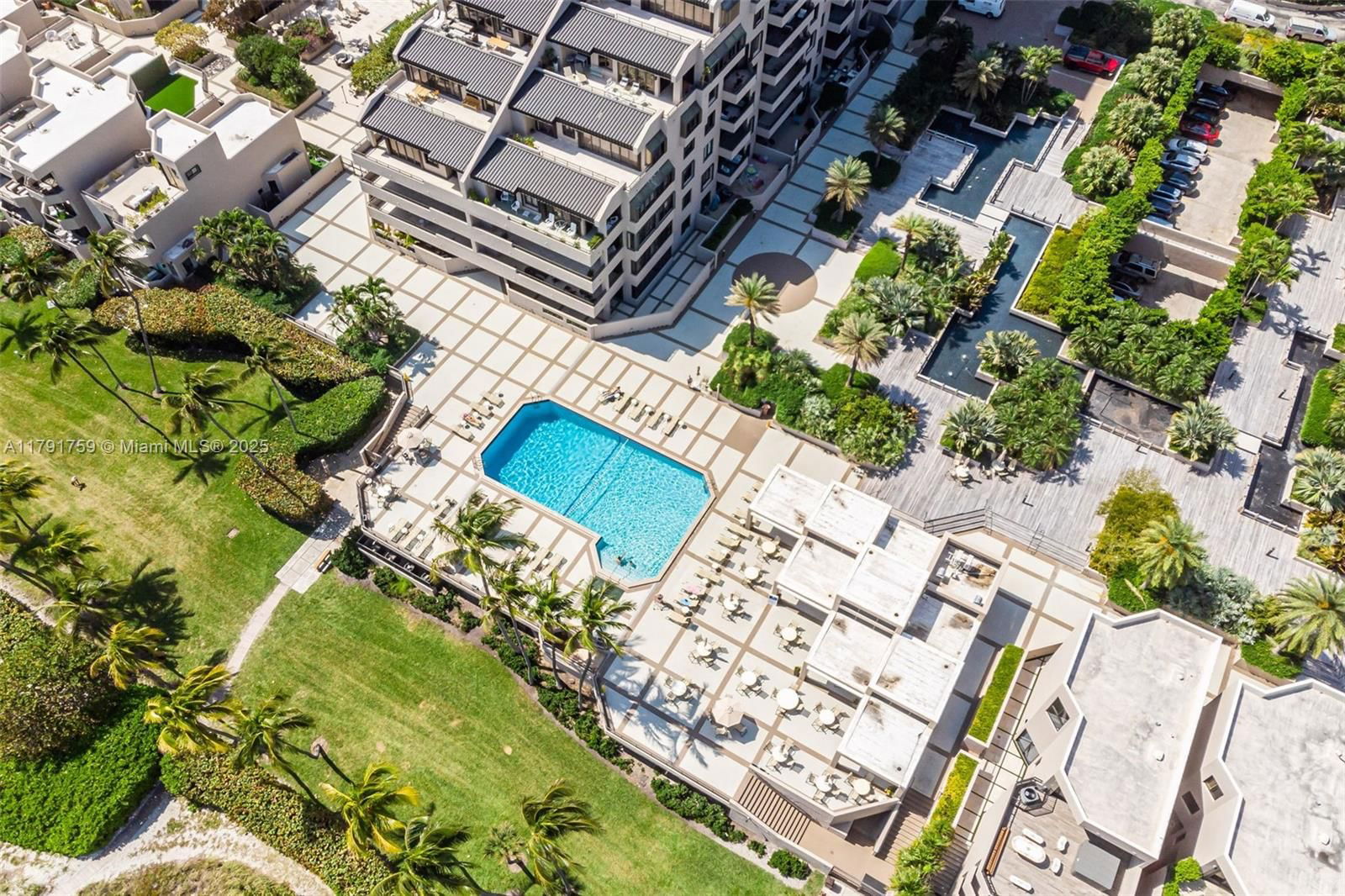 Real estate property located at 251 Crandon Blvd #624, Miami-dade, Key Colony No 2 Condo, Key Biscayne, FL