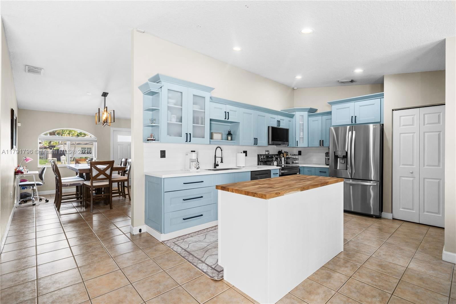 Real estate property located at 14848 181st Ter, Miami-dade, Coral Reef Nurseries Sec, Miami, FL