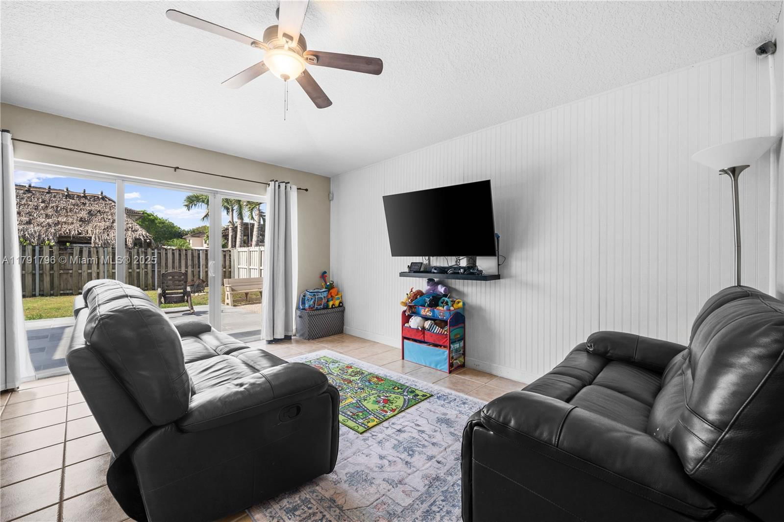 Real estate property located at 14848 181st Ter, Miami-dade, Coral Reef Nurseries Sec, Miami, FL