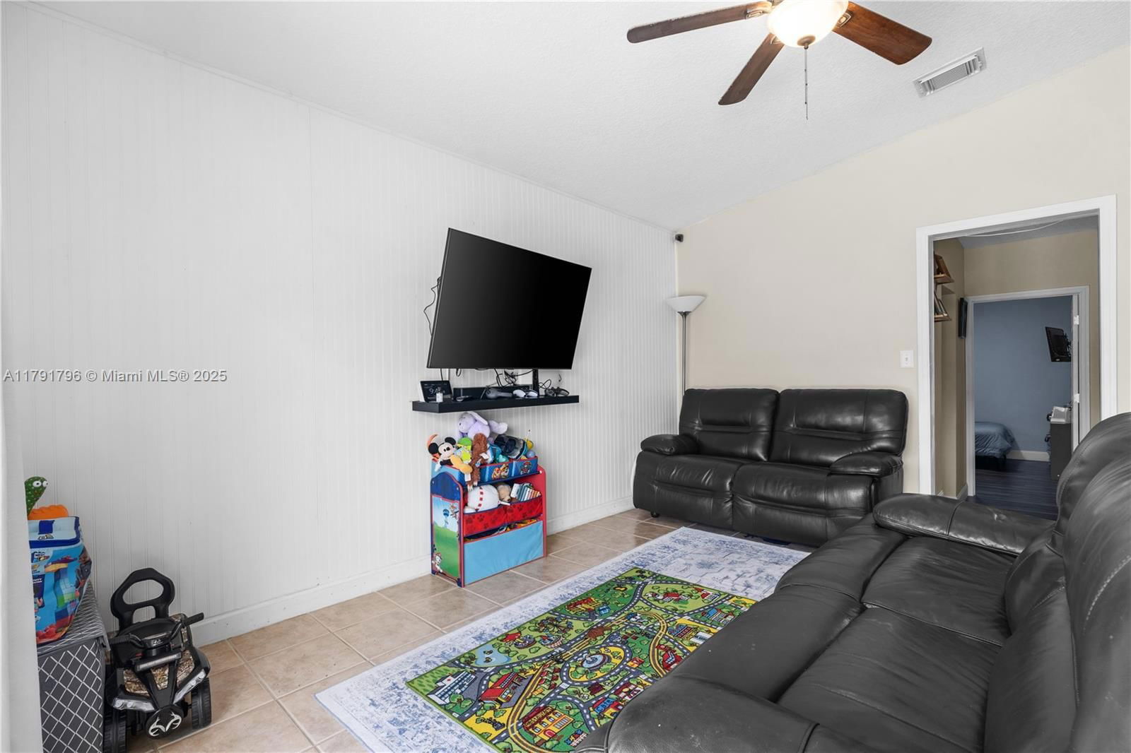 Real estate property located at 14848 181st Ter, Miami-dade, Coral Reef Nurseries Sec, Miami, FL