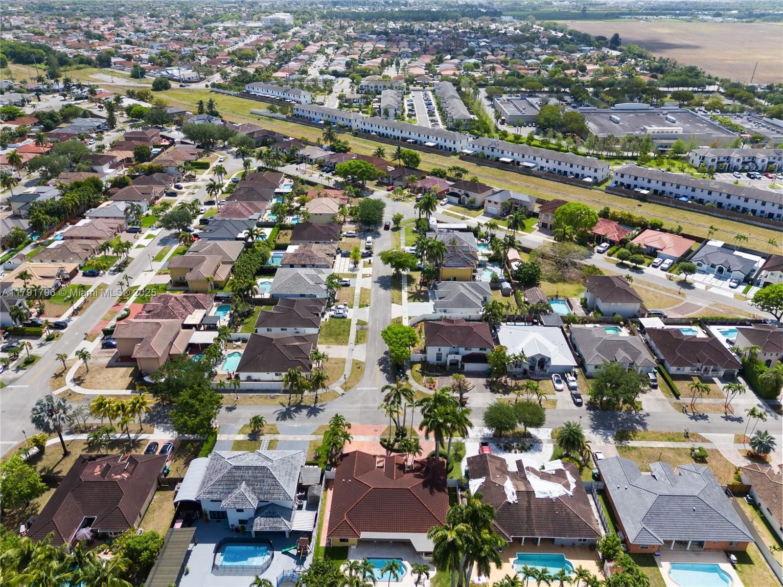 Real estate property located at 14848 181st Ter, Miami-dade, Coral Reef Nurseries Sec, Miami, FL