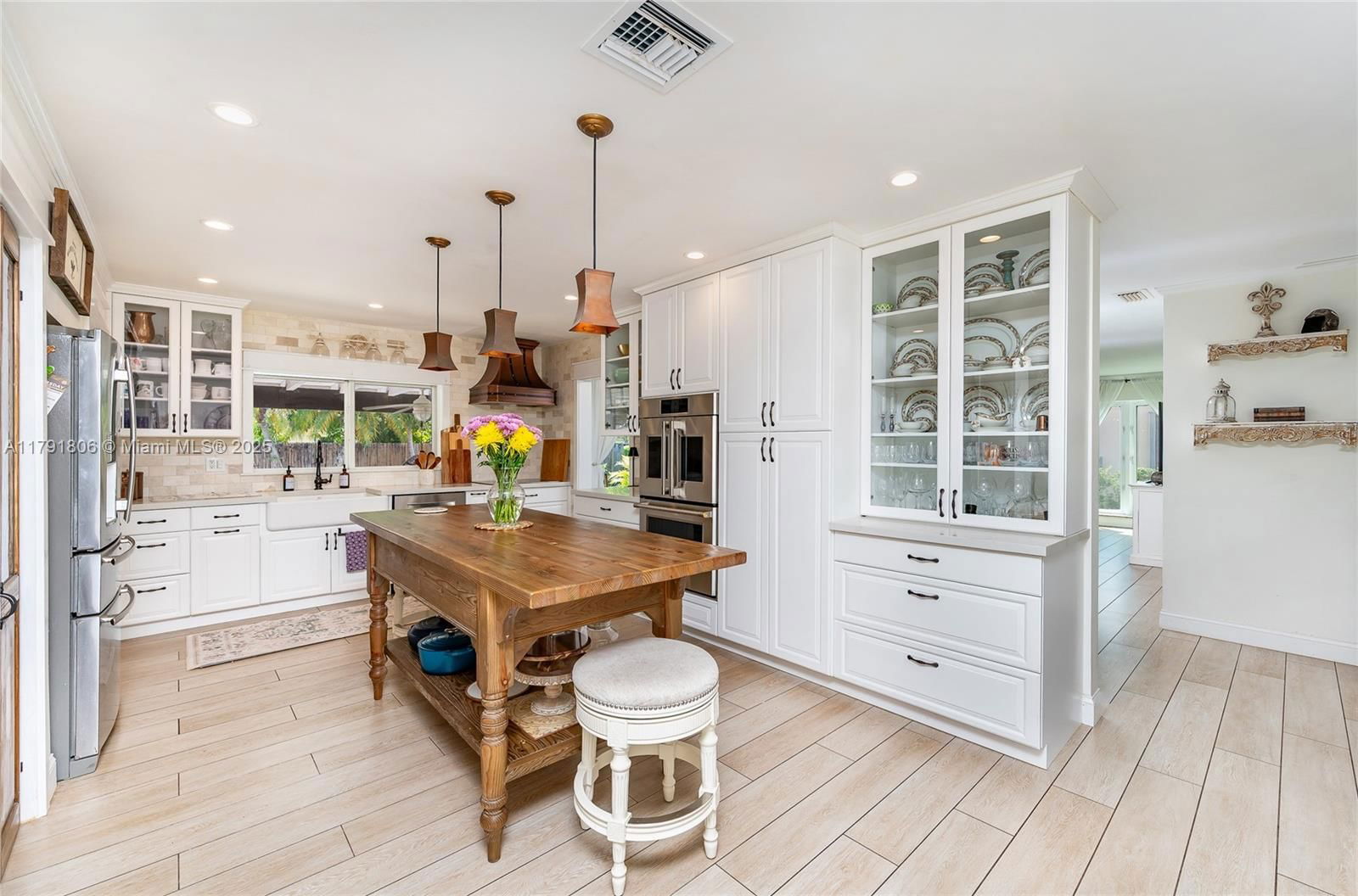 Real estate property located at 18525 90th Ct, Miami-dade, Bel Aire Sec 11, Cutler Bay, FL