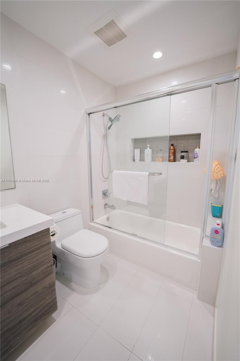 Real estate property located at 3891 147th Ave #13, Miami-dade, Cristal Villas Condo, Miami, FL