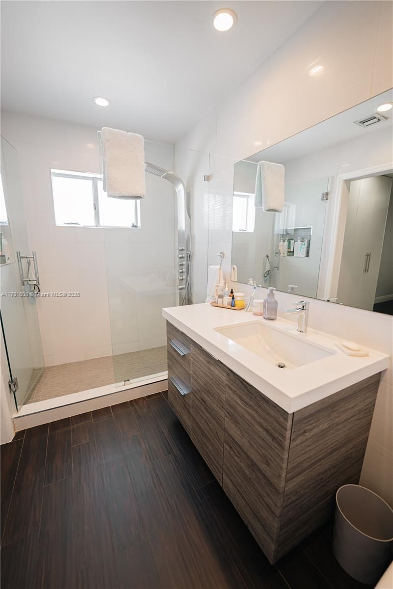 Real estate property located at 3891 147th Ave #13, Miami-dade, Cristal Villas Condo, Miami, FL
