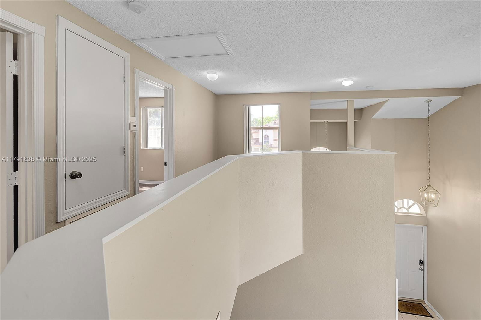 Real estate property located at 1688 158th Ave, Broward, Hollywood Lakes Country C, Pembroke Pines, FL