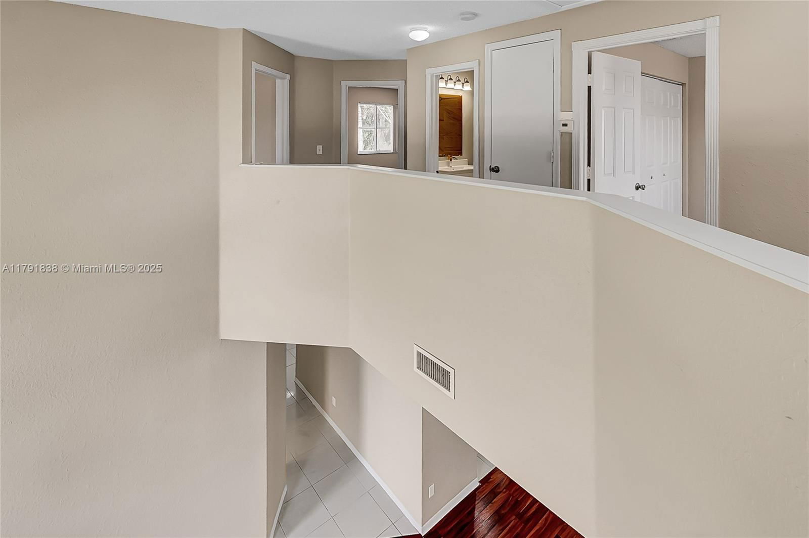 Real estate property located at 1688 158th Ave, Broward, Hollywood Lakes Country C, Pembroke Pines, FL