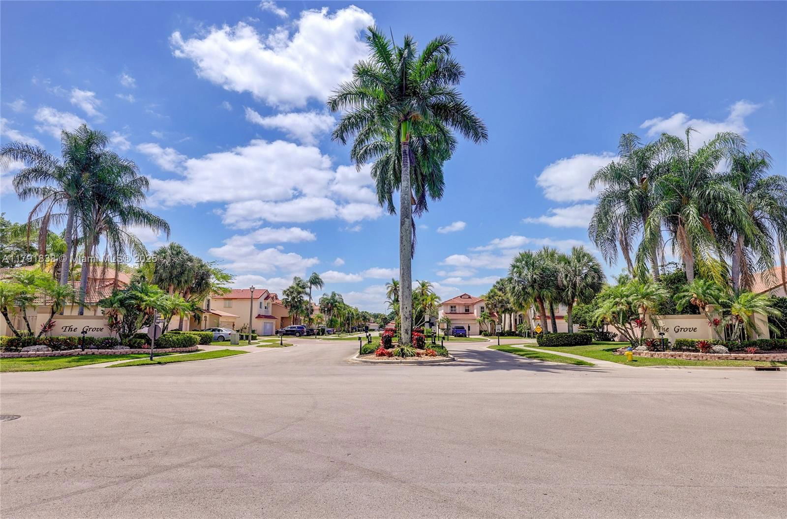 Real estate property located at 1688 158th Ave, Broward, Hollywood Lakes Country C, Pembroke Pines, FL