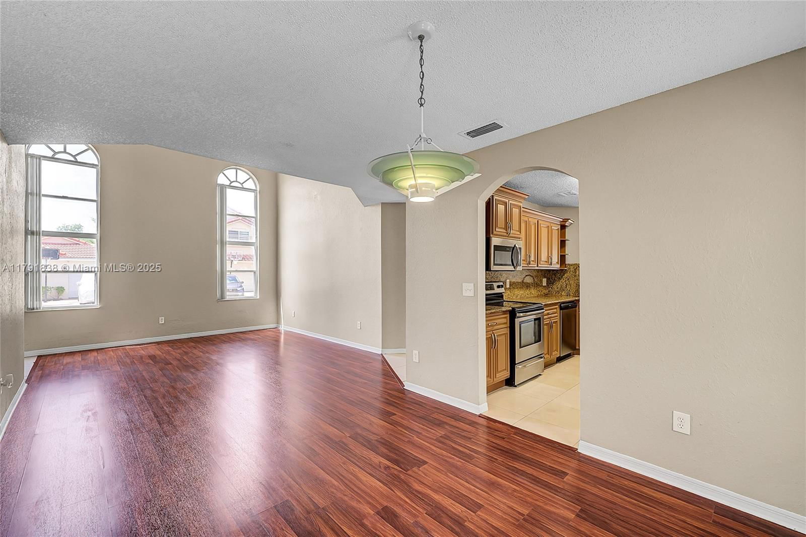 Real estate property located at 1688 158th Ave, Broward, Hollywood Lakes Country C, Pembroke Pines, FL