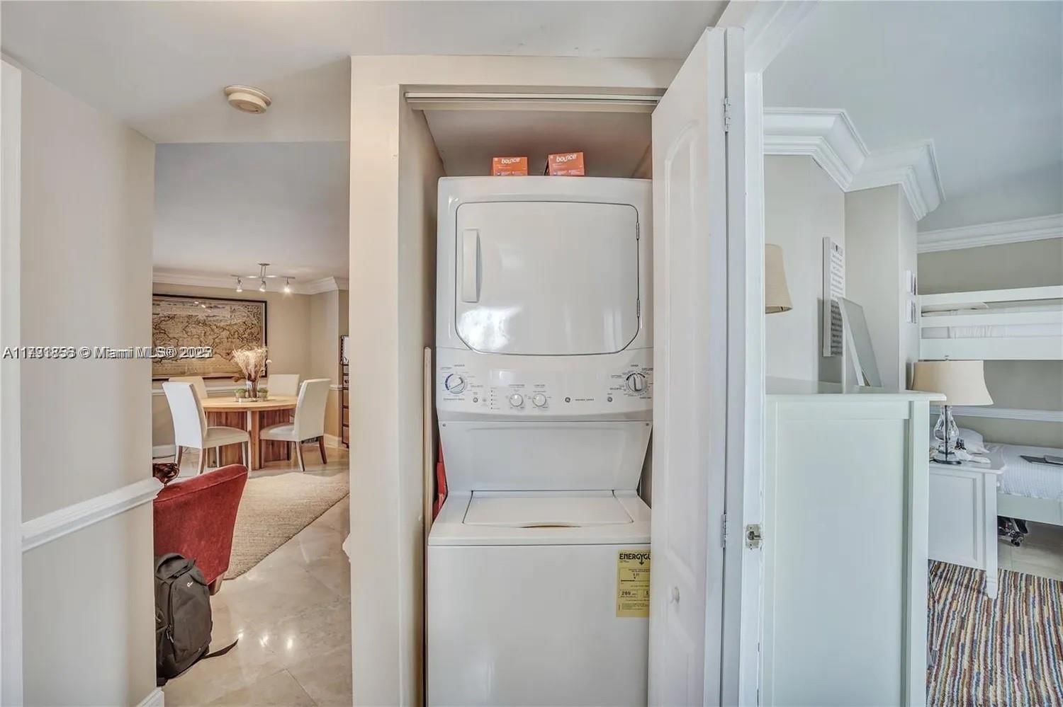 Real estate property located at 6767 Collins #901, Miami-dade, The Sterling Condo, Miami Beach, FL