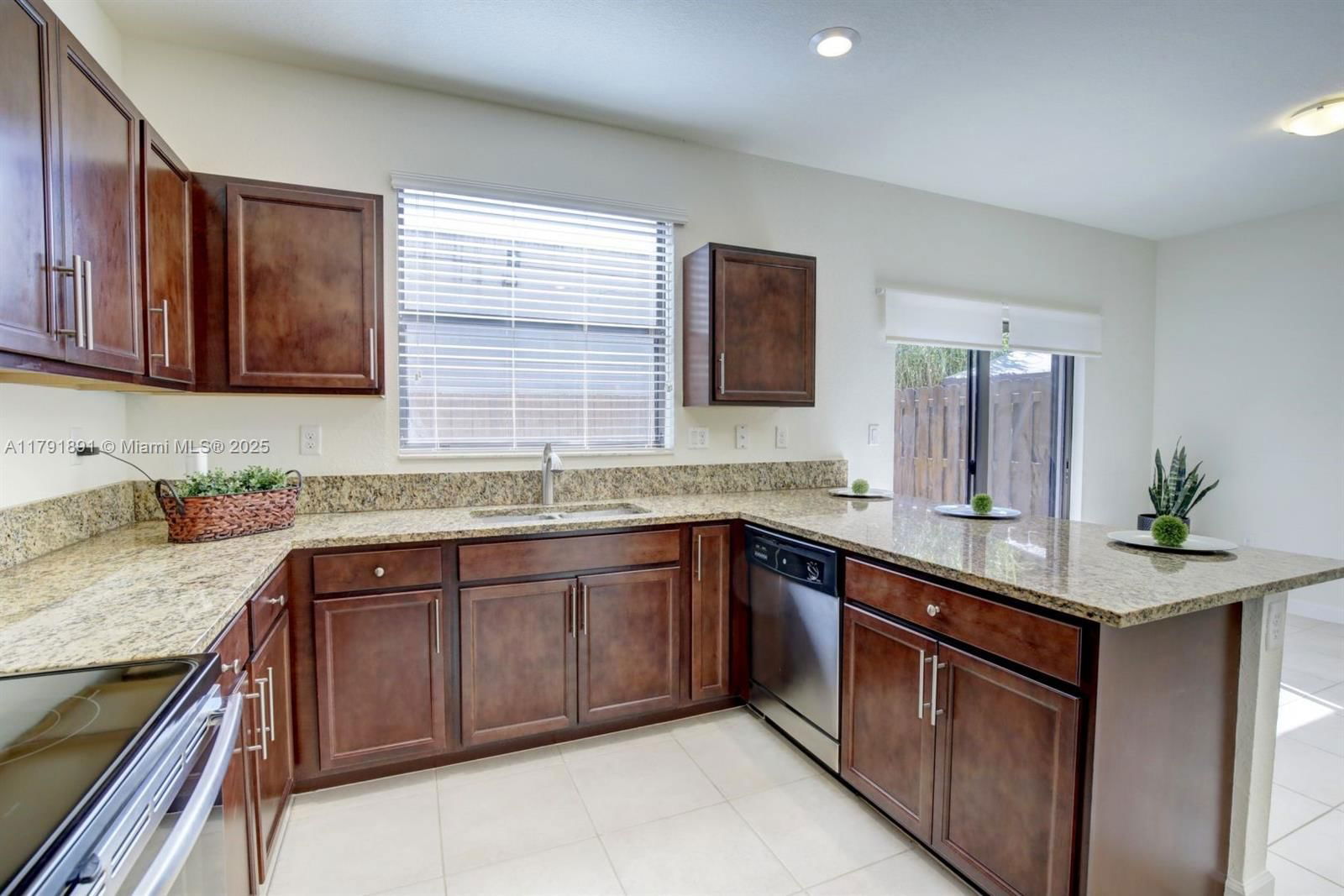 Real estate property located at 11981 150th Place, Miami-dade, Garden Estates At The Hamm, Miami, FL
