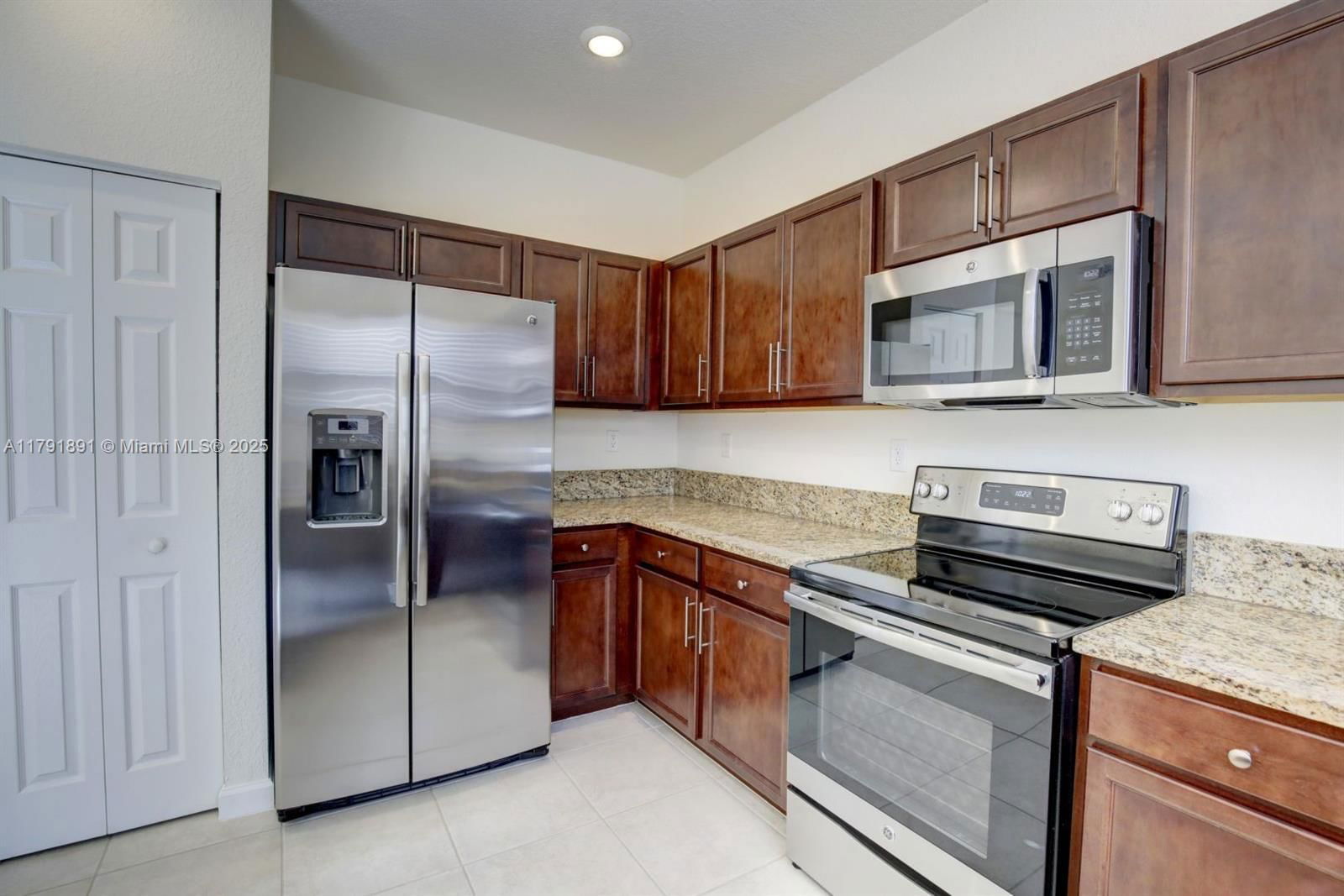 Real estate property located at 11981 150th Place, Miami-dade, Garden Estates At The Hamm, Miami, FL