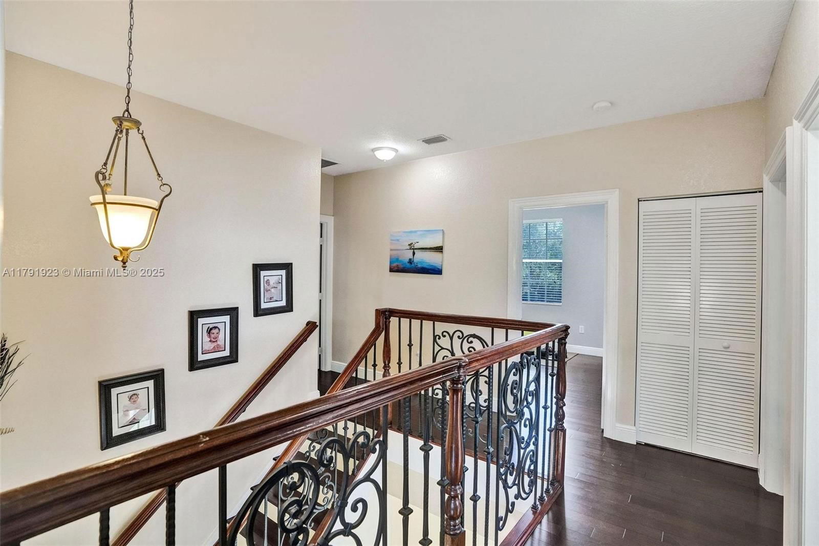 Real estate property located at 19323 55th St, Broward, Sunset Lakes Plat Three, Miramar, FL