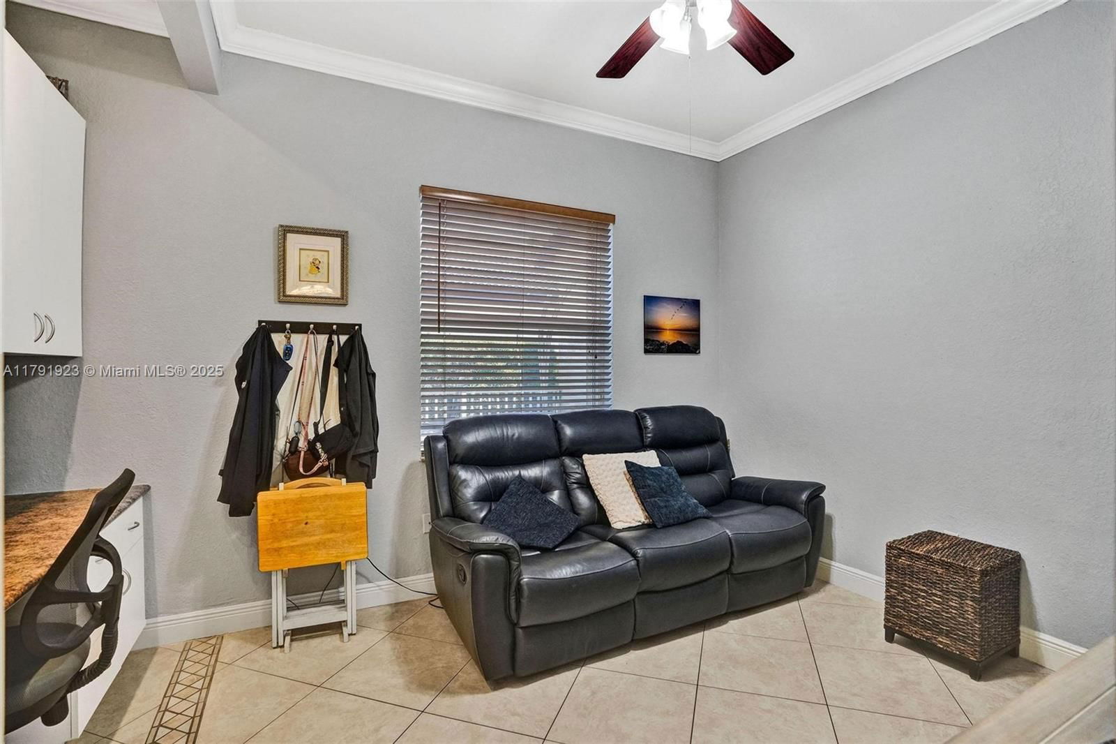 Real estate property located at 19323 55th St, Broward, Sunset Lakes Plat Three, Miramar, FL