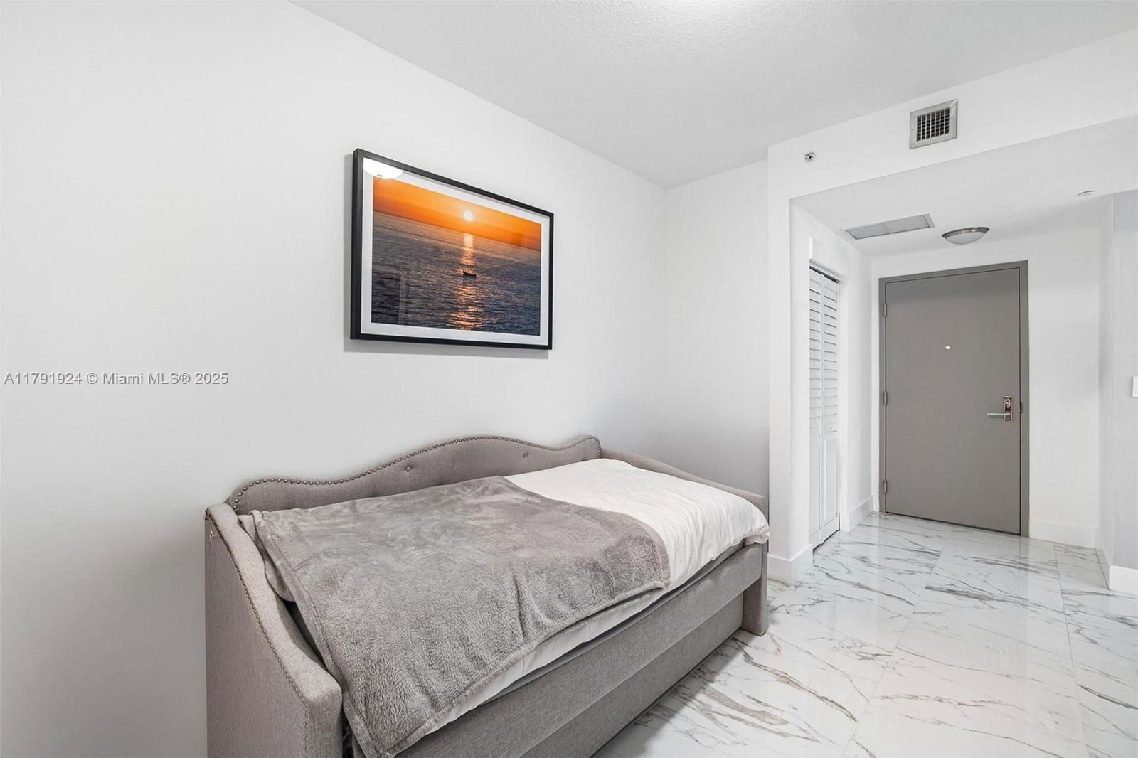 Real estate property located at 488 18th St #1708, Miami-dade, Aria On The Bay Condo, Miami, FL