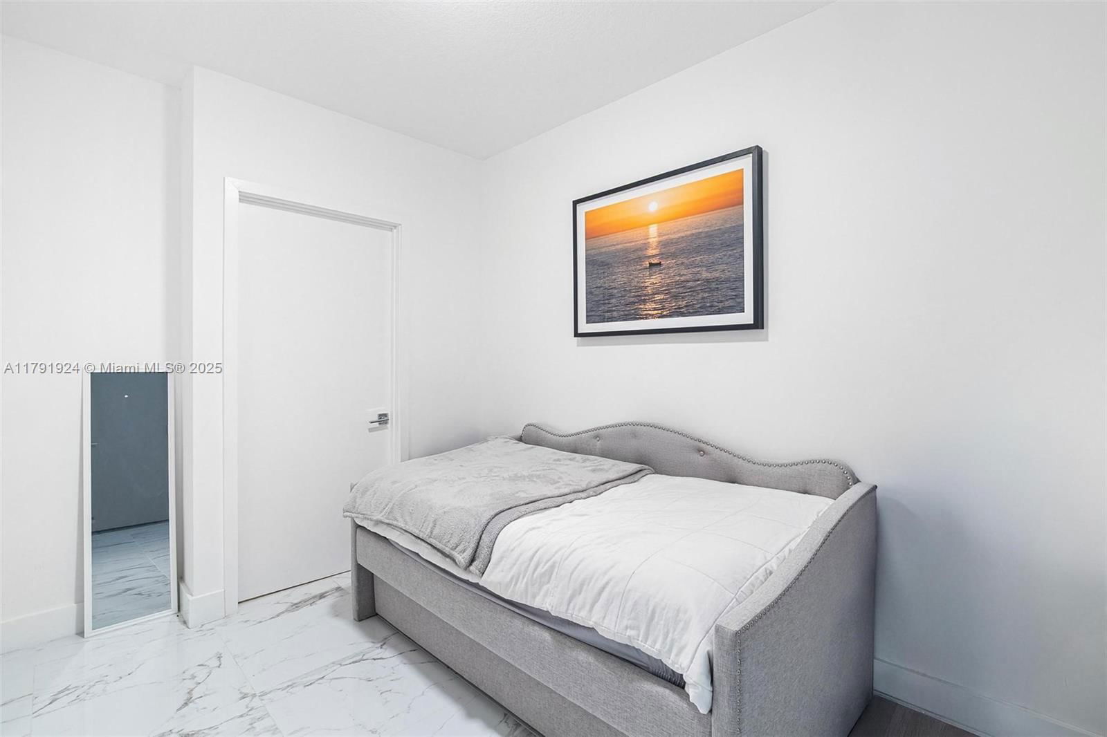 Real estate property located at 488 18th St #1708, Miami-dade, Aria On The Bay Condo, Miami, FL