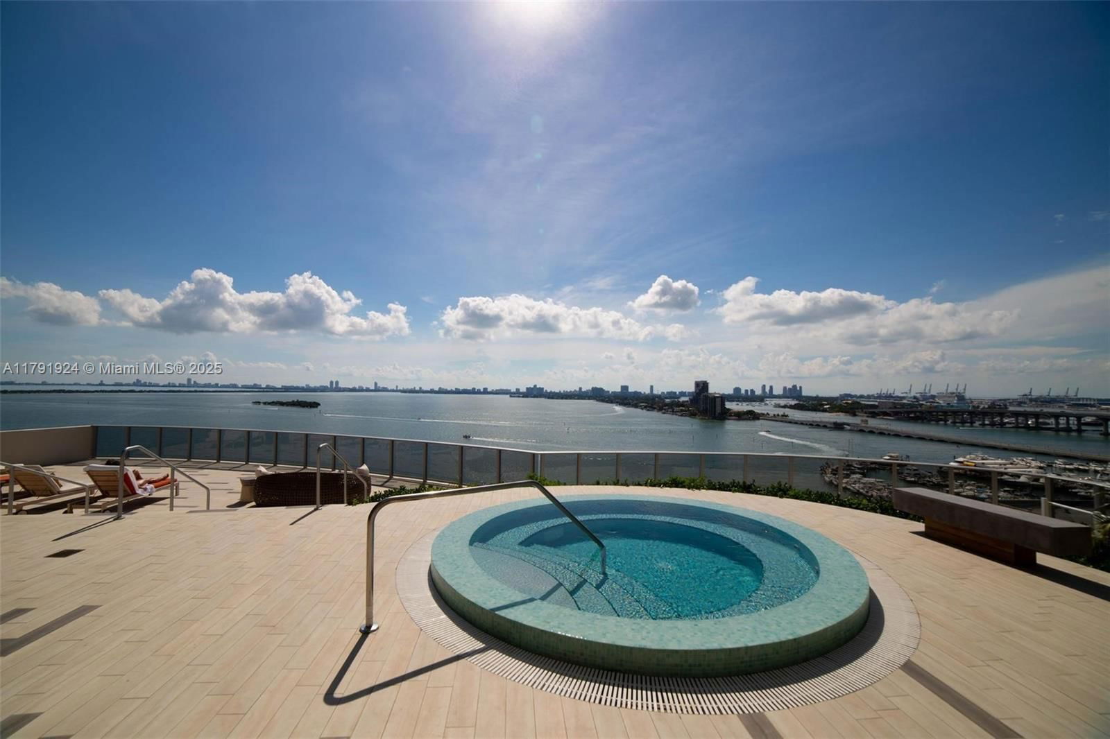 Real estate property located at 488 18th St #1708, Miami-dade, Aria On The Bay Condo, Miami, FL