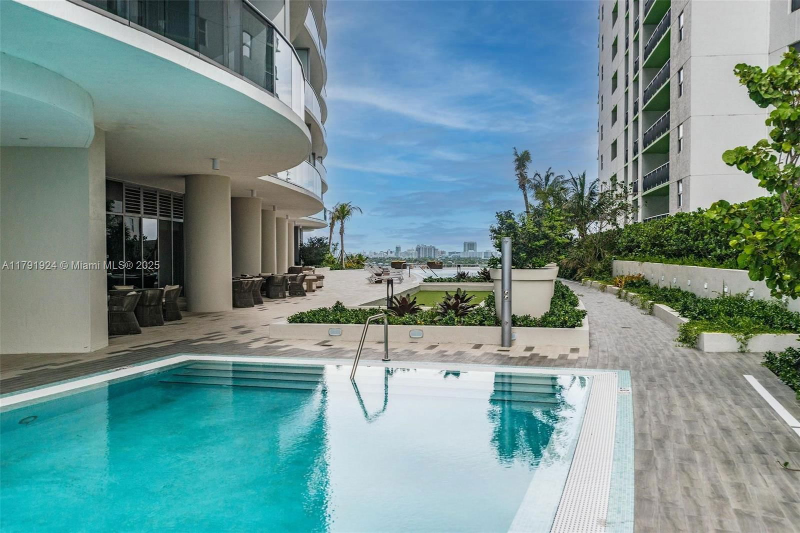 Real estate property located at 488 18th St #1708, Miami-dade, Aria On The Bay Condo, Miami, FL