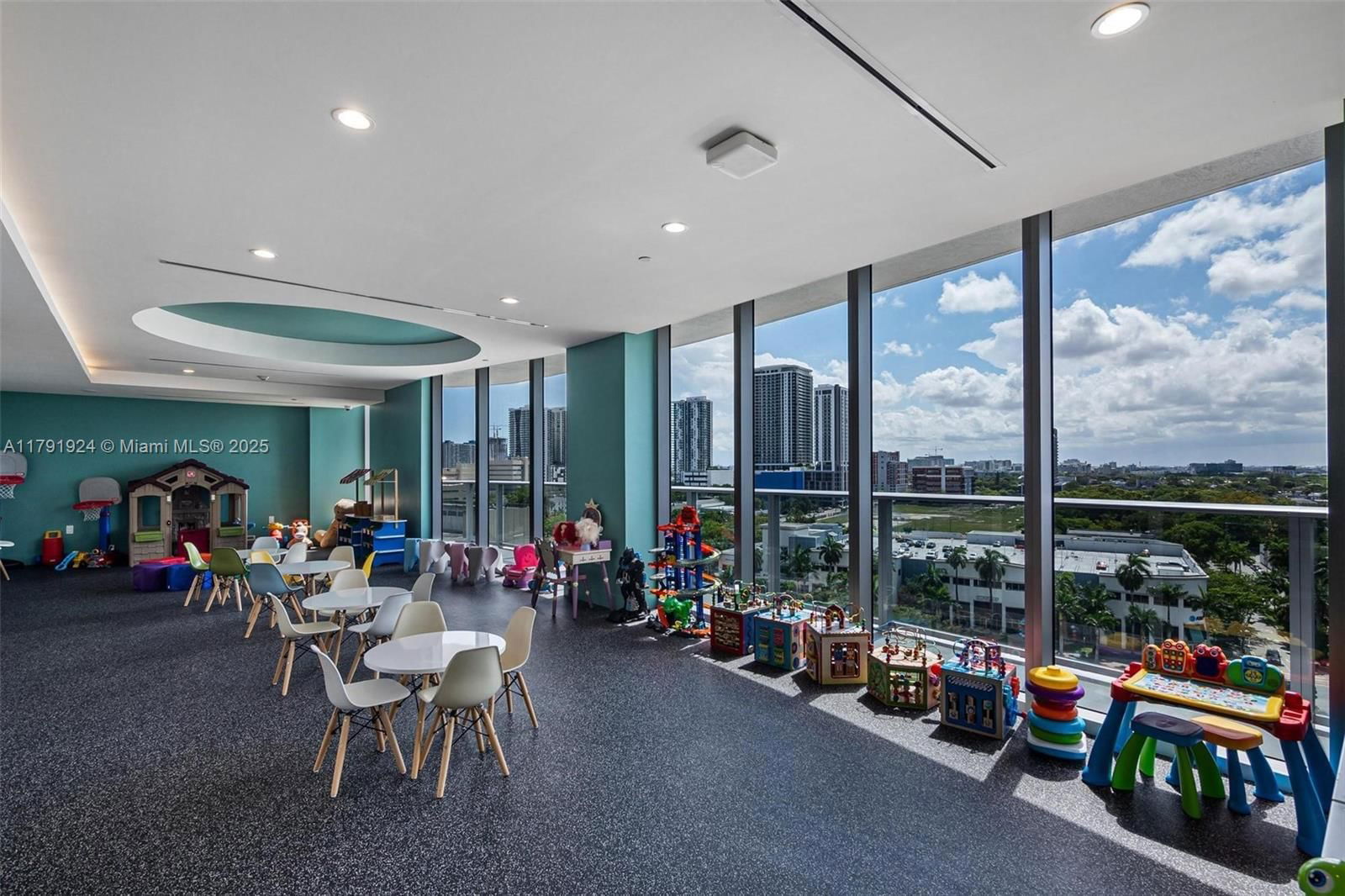 Real estate property located at 488 18th St #1708, Miami-dade, Aria On The Bay Condo, Miami, FL