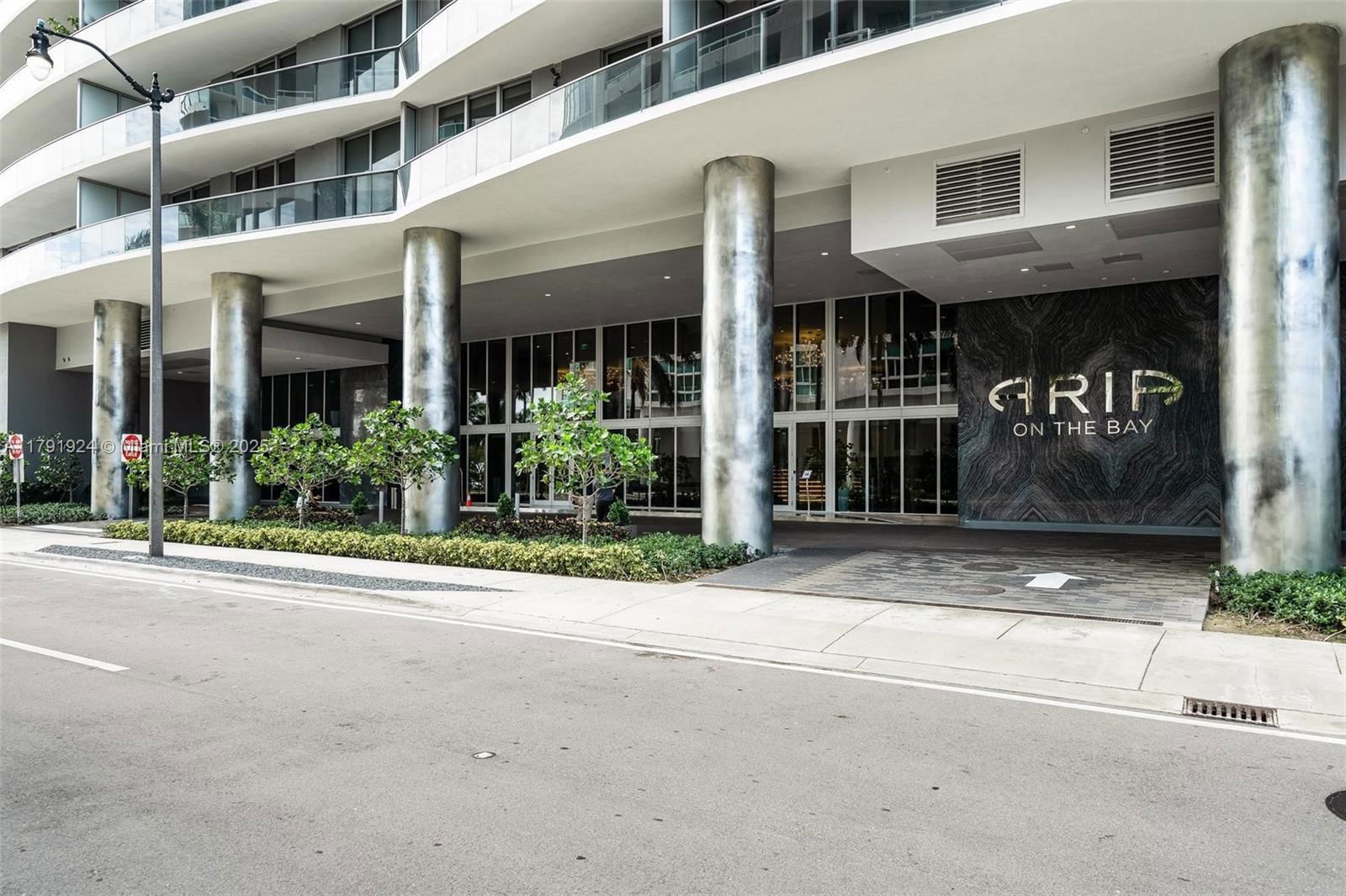 Real estate property located at 488 18th St #1708, Miami-dade, Aria On The Bay Condo, Miami, FL