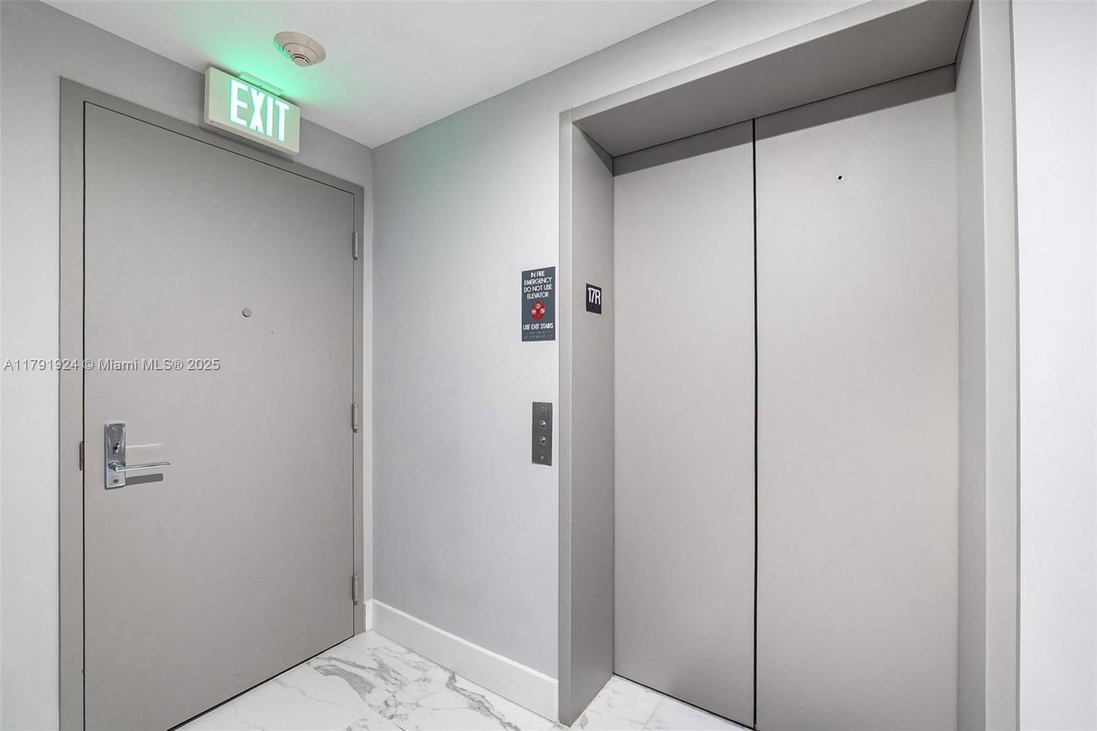 Real estate property located at 488 18th St #1708, Miami-dade, Aria On The Bay Condo, Miami, FL
