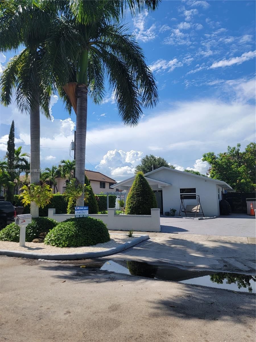 Real estate property located at 25 53rd Ter, Miami-dade, Delporta Sub, Hialeah, FL